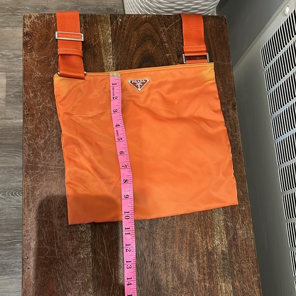 Orange fun Prada purse for summer - Picture 11 of 12